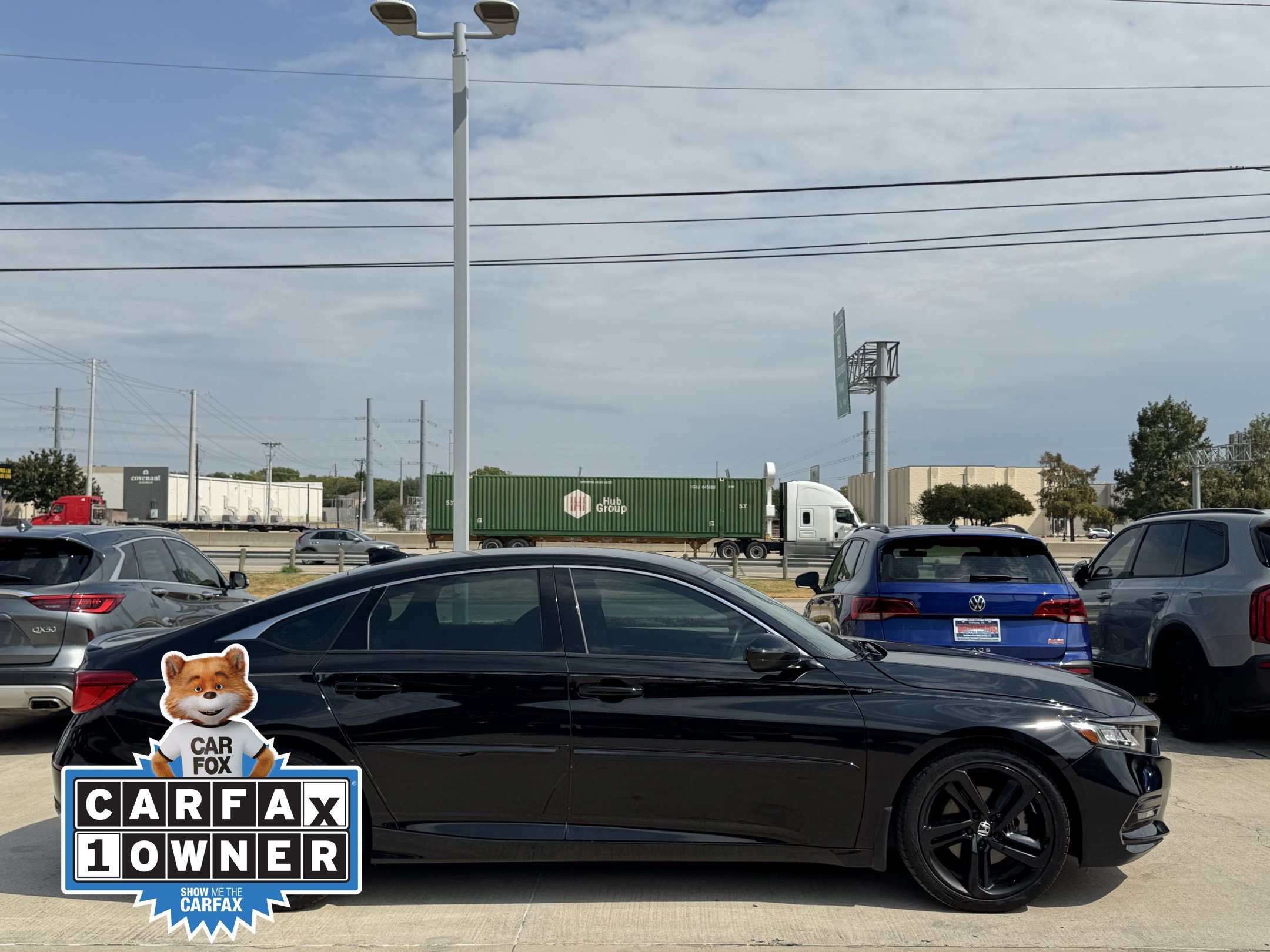 Used 2019 Honda Accord Sport image 3