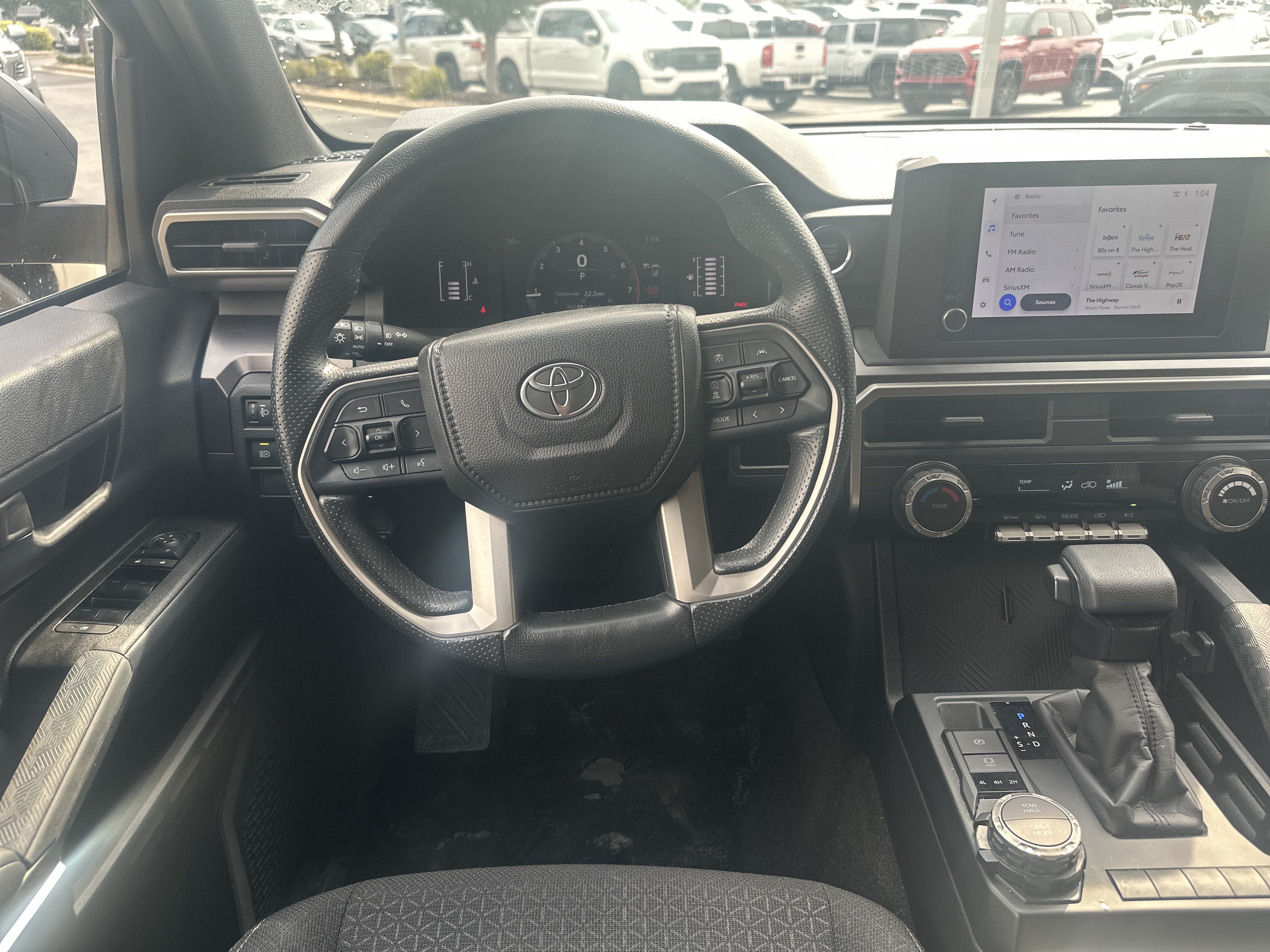 Used 2025 Toyota 4Runner SR5 AWD/4WD image 16