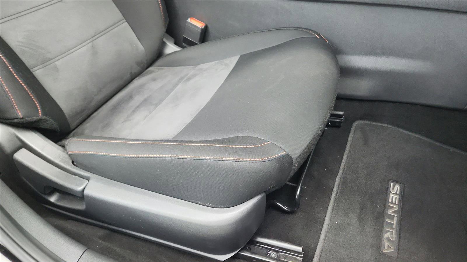 Used 2024 Nissan Sentra SR image 32