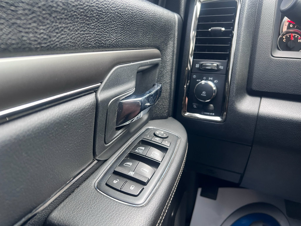 Used 2017 RAM 1500 Sport w/ Black Ram 1500 Sport Group AWD/4WD image 20
