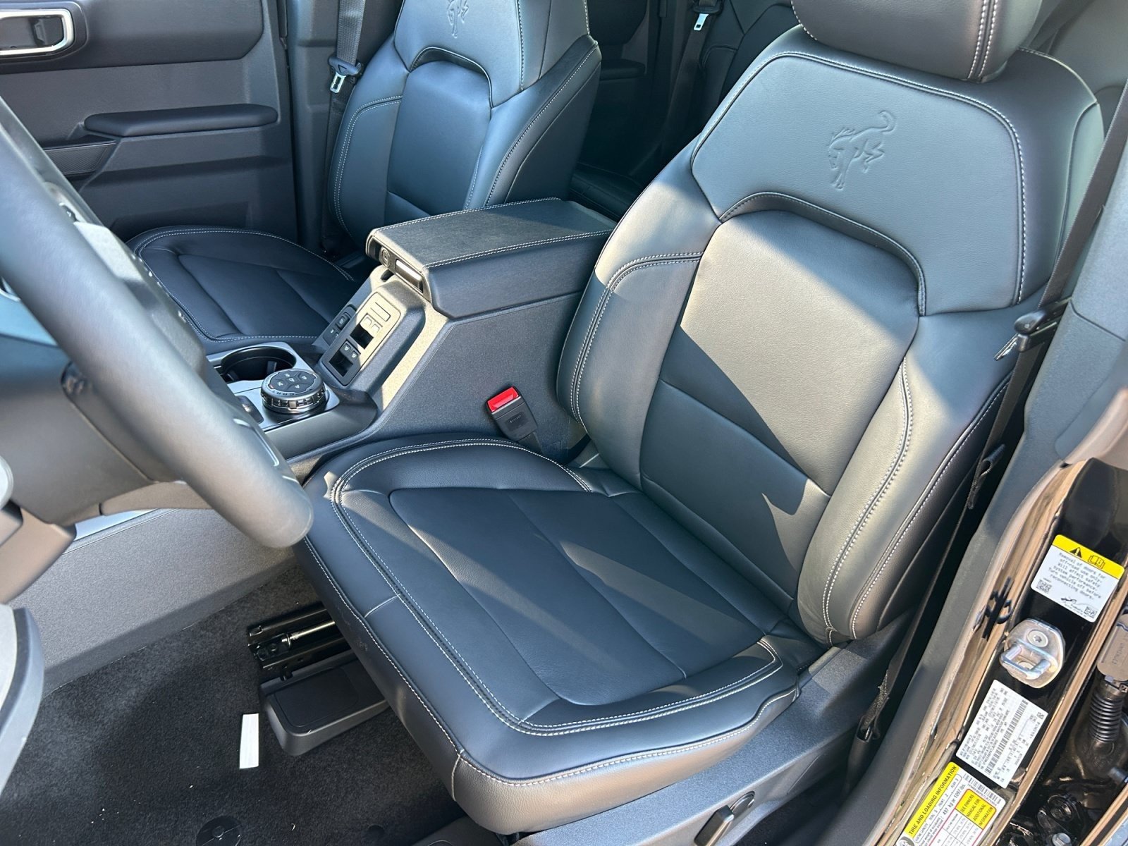New 2026 Ford Bronco Outer Banks w/ Sasquatch Package AWD/4WD image 14