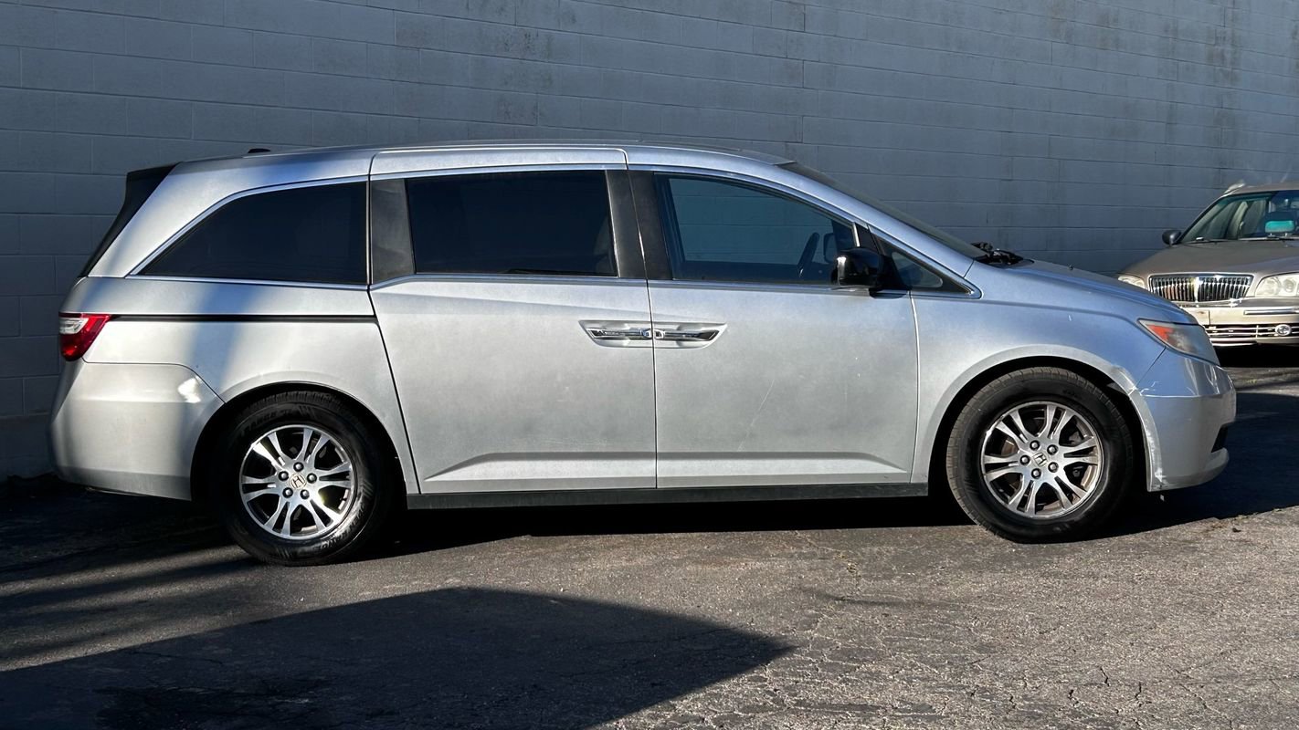 Used 2011 Honda Odyssey EX-L image 6
