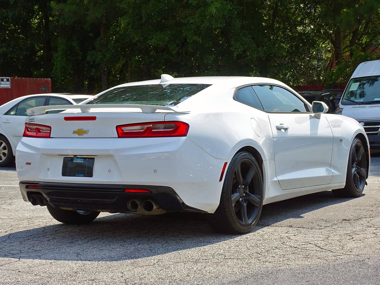 Used 2017 Chevrolet Camaro SS Coupe w/ 2SS RWD image 12