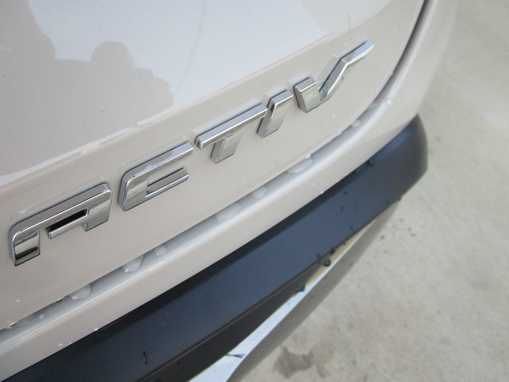 New 2026 Chevrolet Trax ACTIV w/ Driver Confidence Package FWD image 13