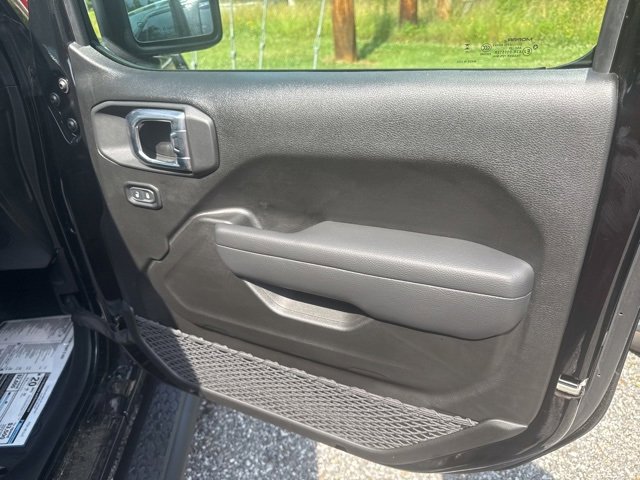 New 2025 Jeep Wrangler Unlimited Sport image 34