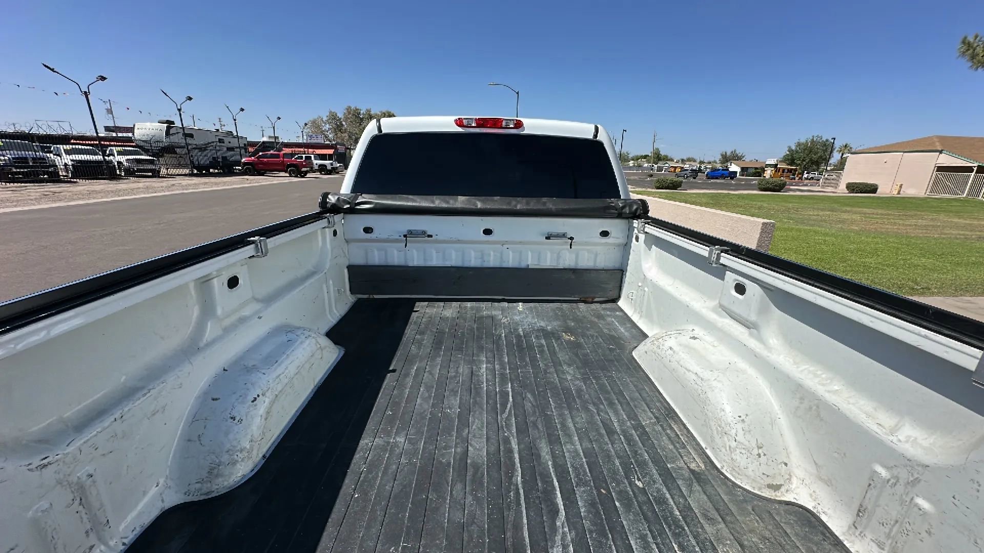 Used 2011 GMC Sierra 3500 SLE AWD/4WD image 4