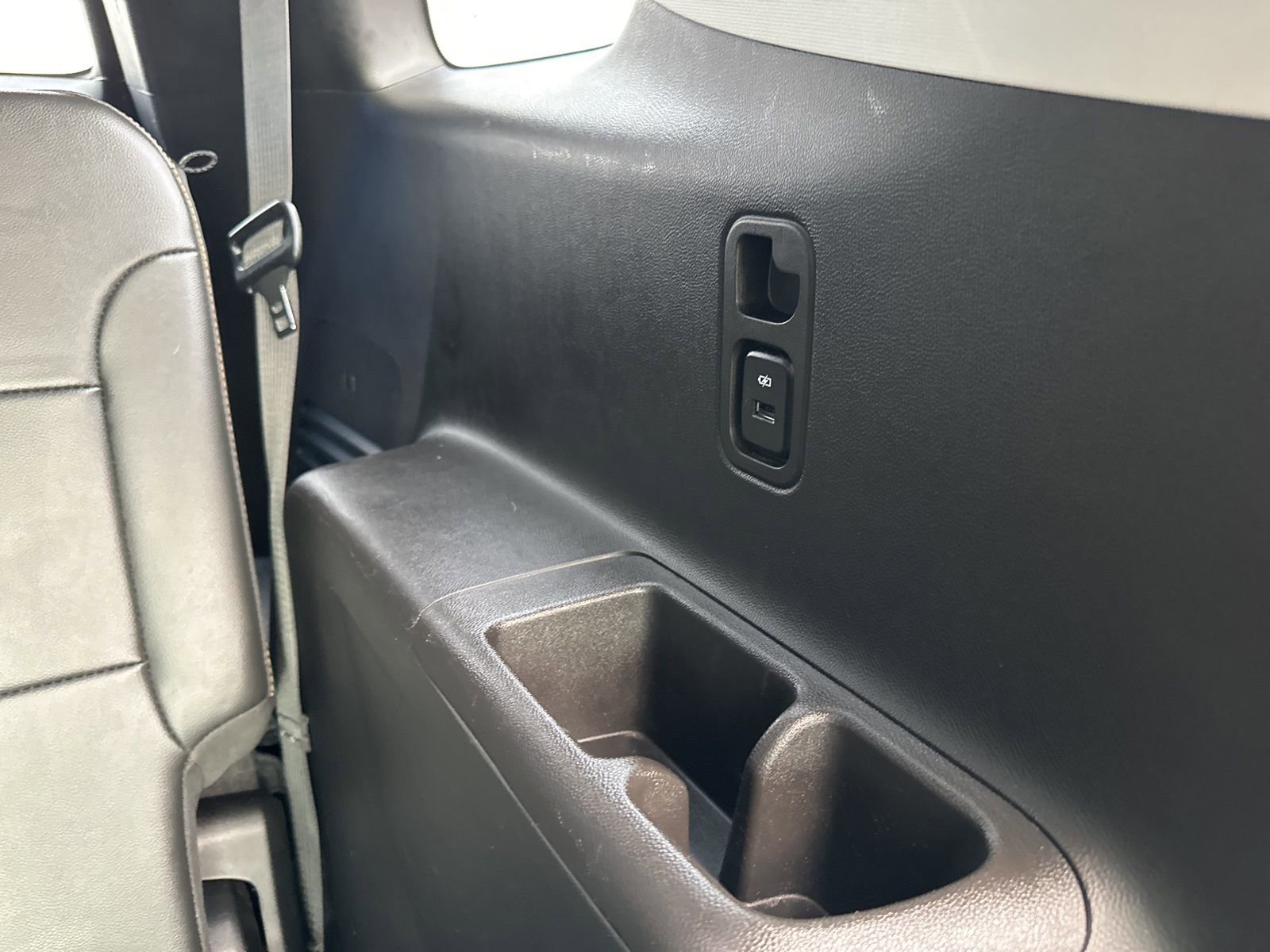 Used 2019 Chevrolet Traverse LT w/ LT Premium Package image 16