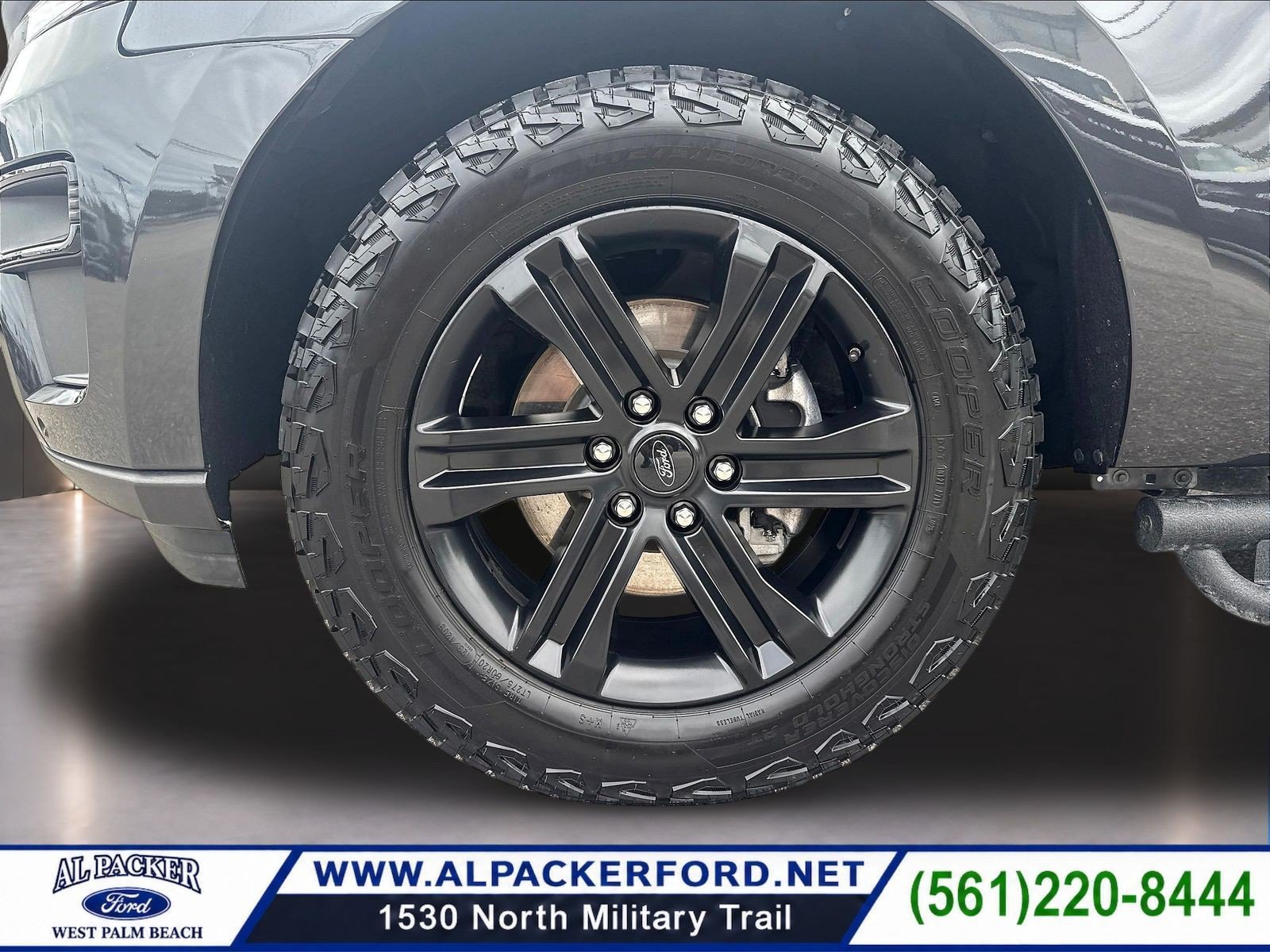 Certified 2023 Ford Expedition XLT RWD image 37
