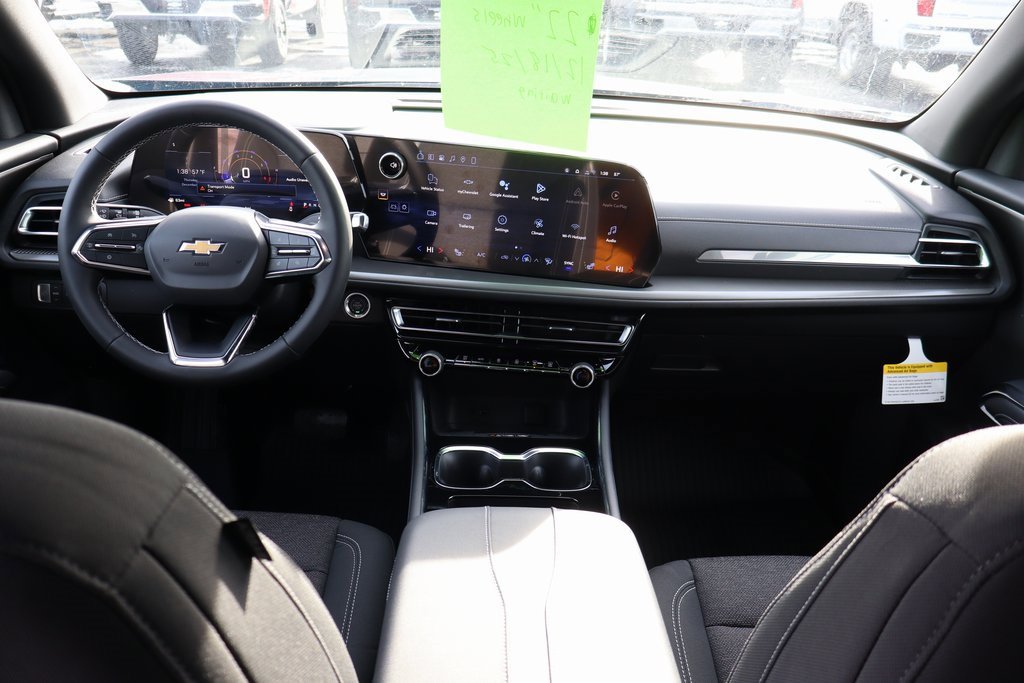 New 2026 Chevrolet Traverse LT w/ LPO, Floor Liner Package image 7