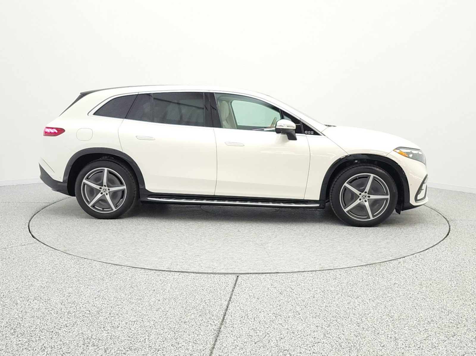 Certified 2023 Mercedes-Benz EQS 450+ SUV image 4