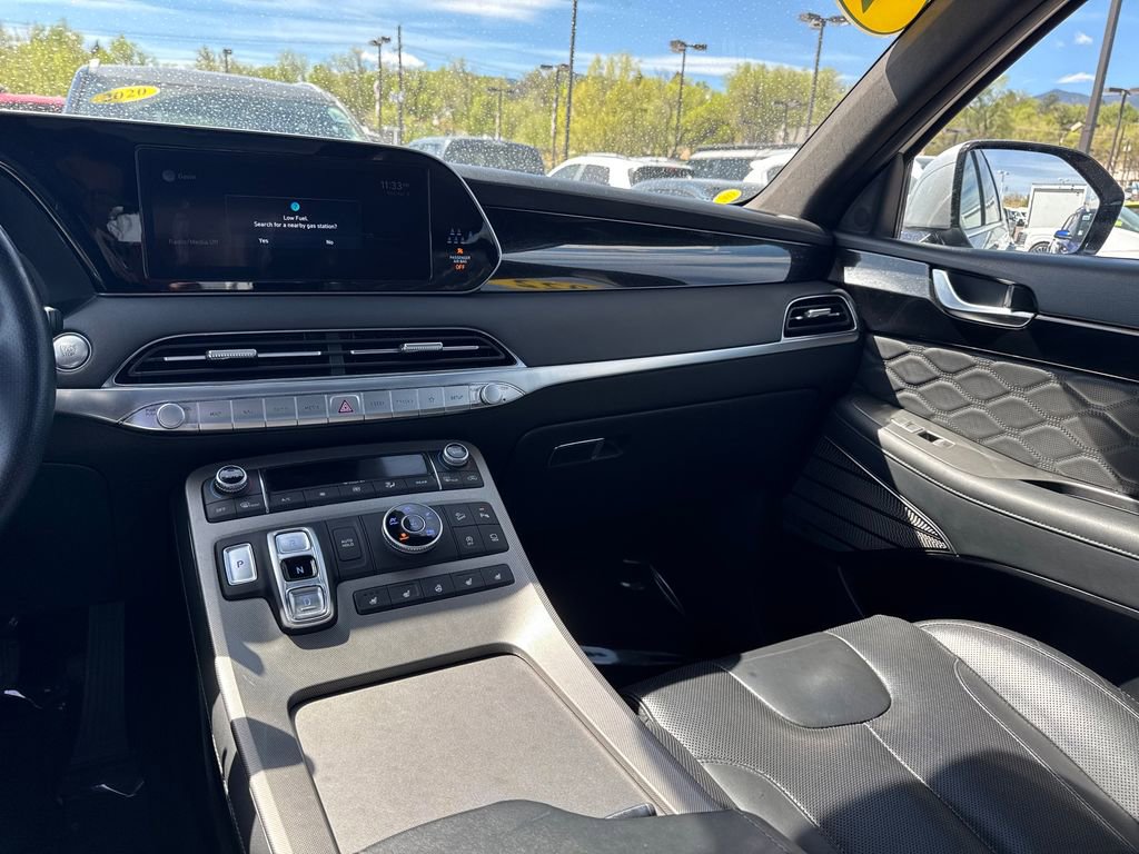 Used 2022 Hyundai Palisade Calligraphy w/ Cargo Package image 38