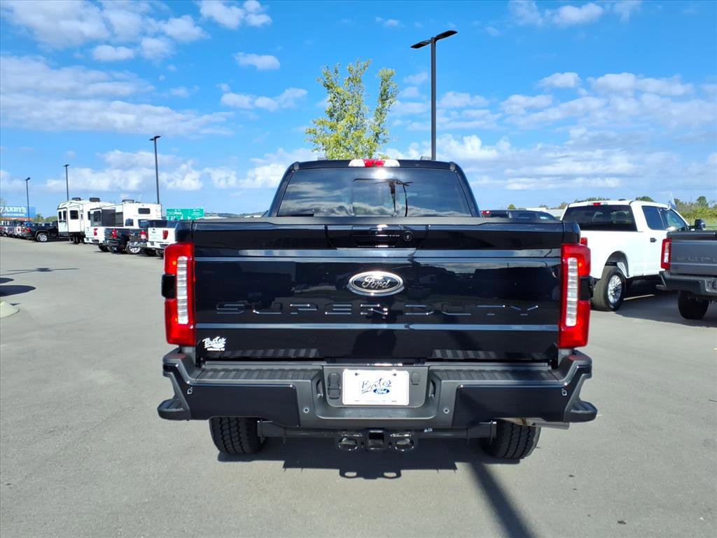New 2026 Ford F250 XLT image 4