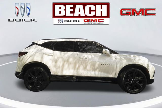 Used 2020 Chevrolet Blazer RS FWD image 2