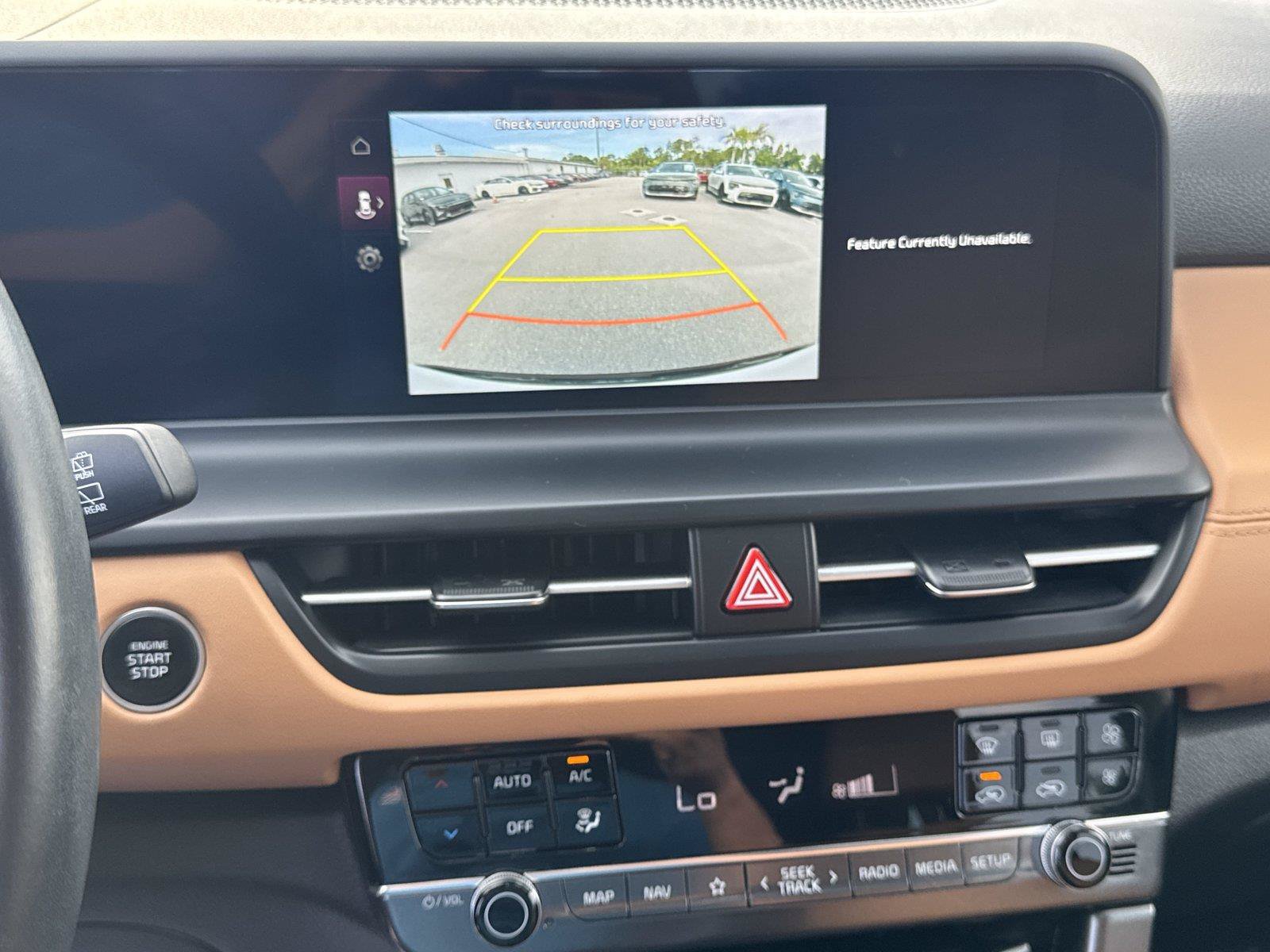 Used 2024 Kia Seltos EX FWD image 16