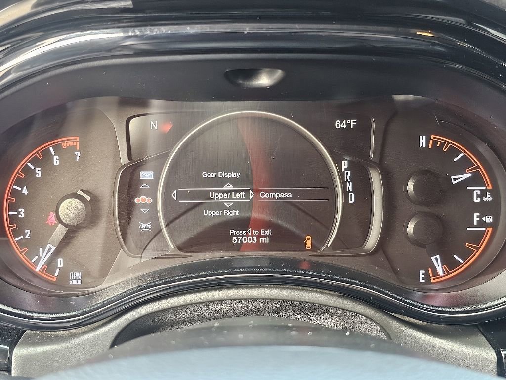 Used 2021 Dodge Durango SXT image 35