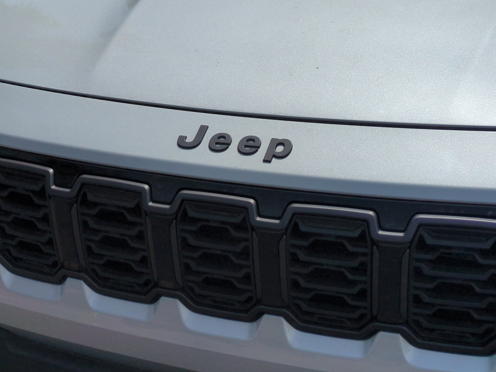 New 2026 Jeep Cherokee Overland w/ Trailer Tow Group AWD/4WD image 23
