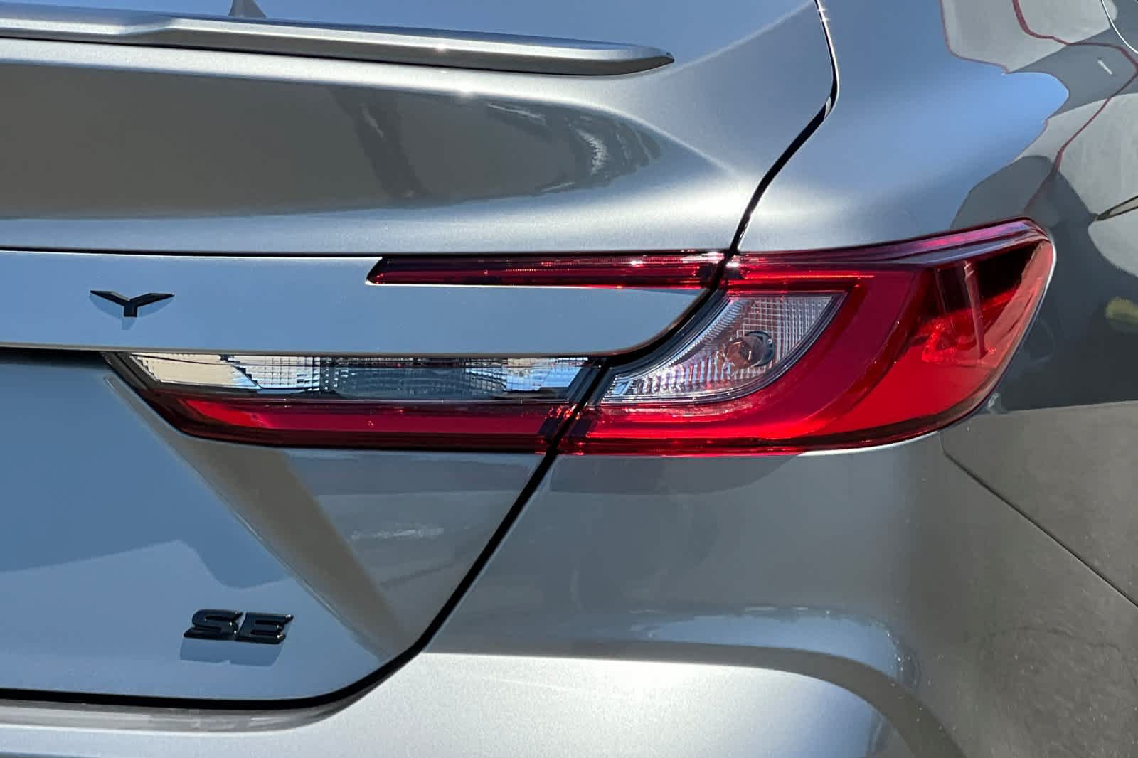 New 2026 Toyota Camry SE FWD image 30