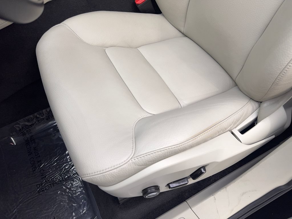 Used 2024 Volvo XC90 B5 Core w/ Protection Package Premier AWD/4WD image 30