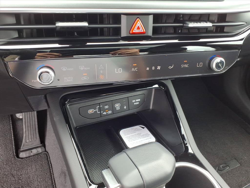 New 2026 Kia K5 GT-Line w/ GT-Line Premium Package AWD/4WD image 23
