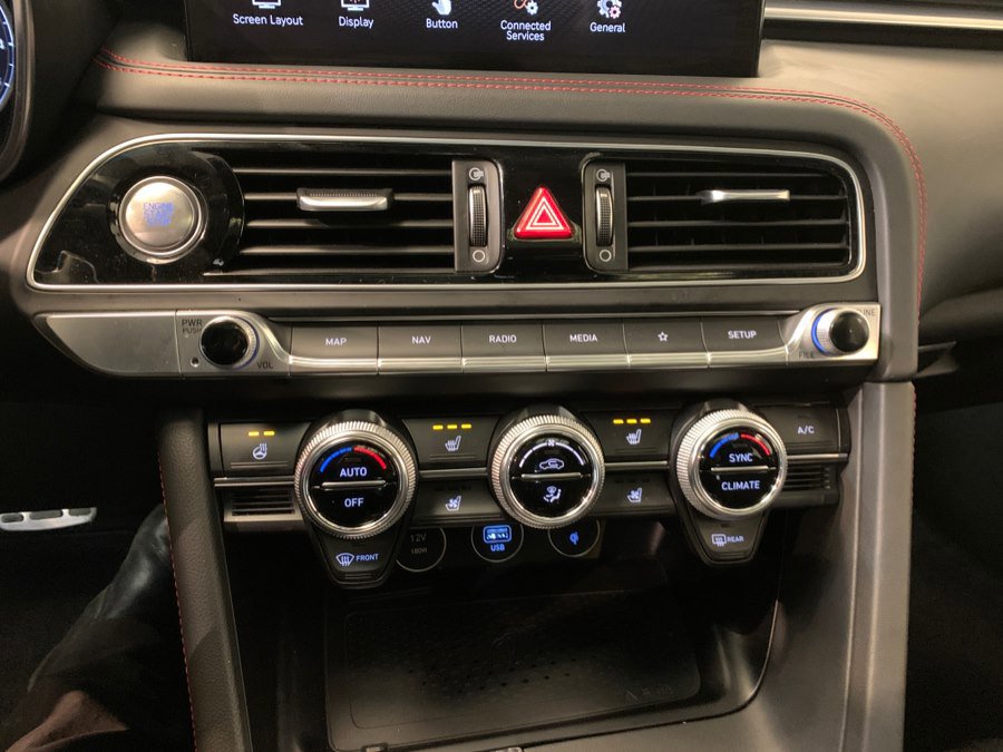 Used 2023 Genesis G70 2.0T w/ Sport Prestige Package image 37