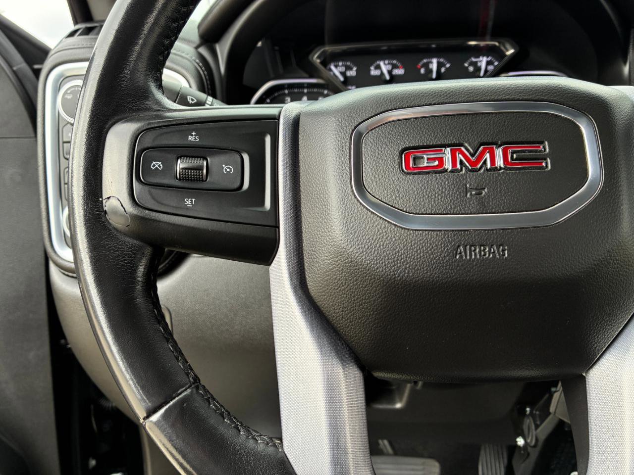 Used 2021 GMC Sierra 1500 SLE image 23