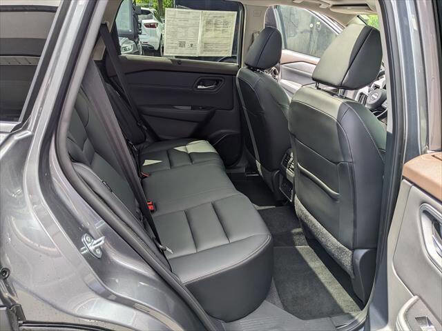 Used 2023 Nissan Rogue SL w/ SL Premium Package AWD/4WD image 17