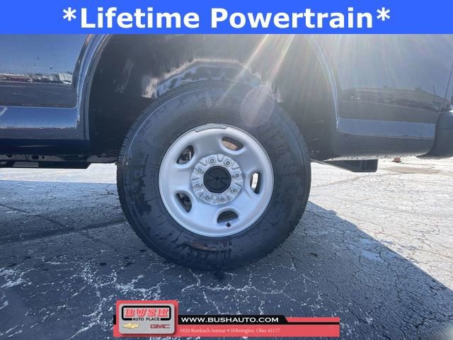 New 2025 Chevrolet Express 3500 w/ Driver Convenience Package RWD image 28