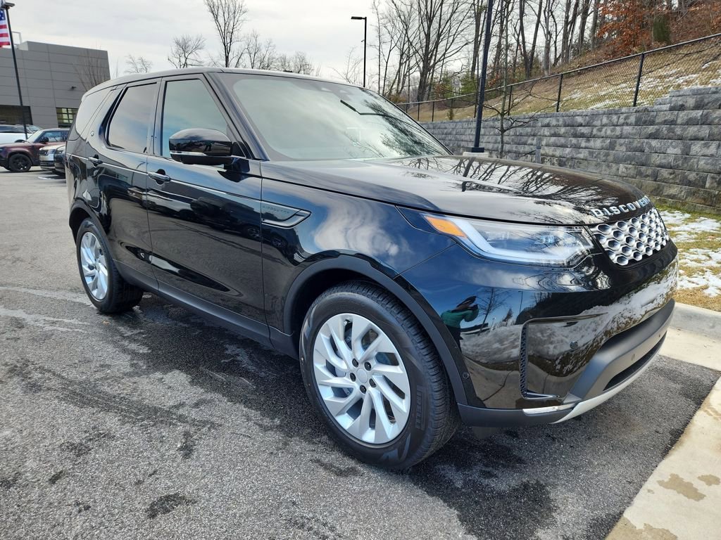 New 2026 Land Rover Discovery S image 10