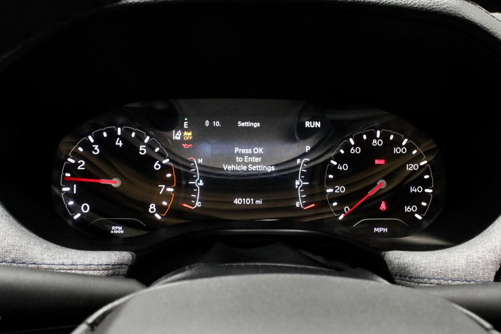 Used 2023 Jeep Compass Latitude w/ Sun and Sound Group AWD/4WD image 27