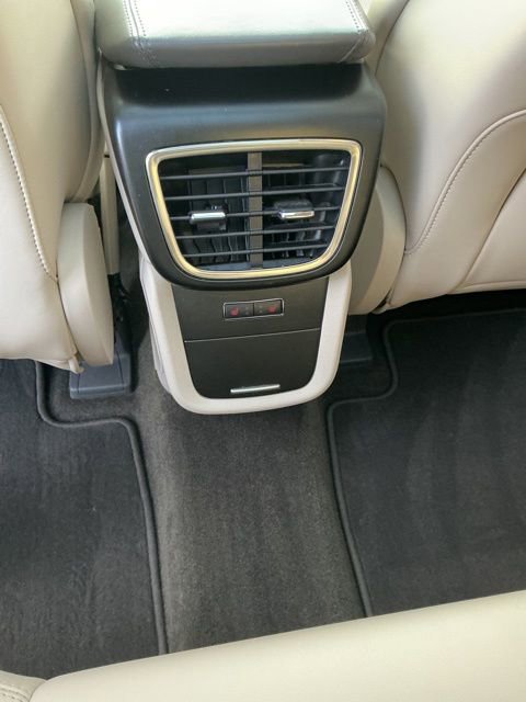 Used 2020 Lincoln Nautilus Reserve image 13