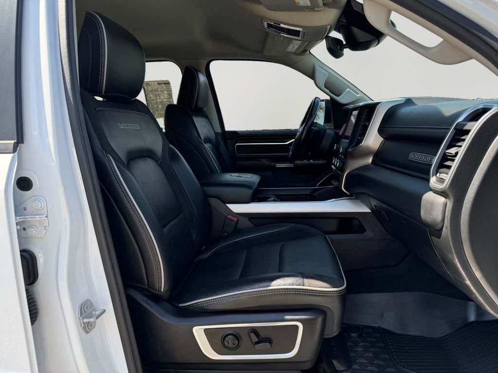 Used 2022 RAM 1500 Laramie image 12