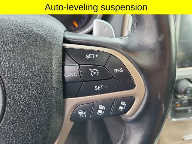 Used 2014 Jeep Grand Cherokee Overland w/ Advanced Technology Group AWD/4WD image 26