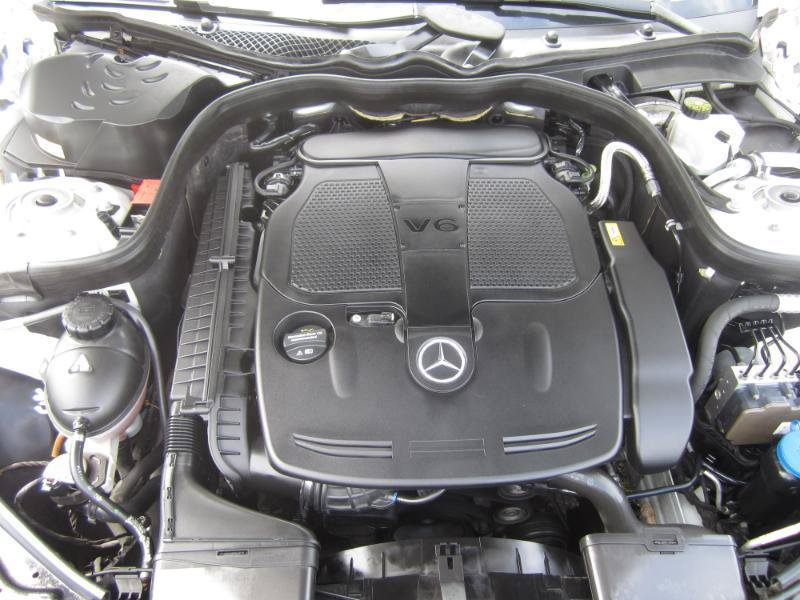 Used 2016 Mercedes-Benz E 350 4MATIC Sedan image 34