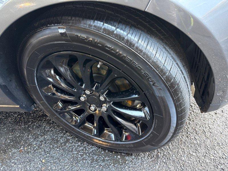 Used 2018 Land Rover Range Rover HSE image 45