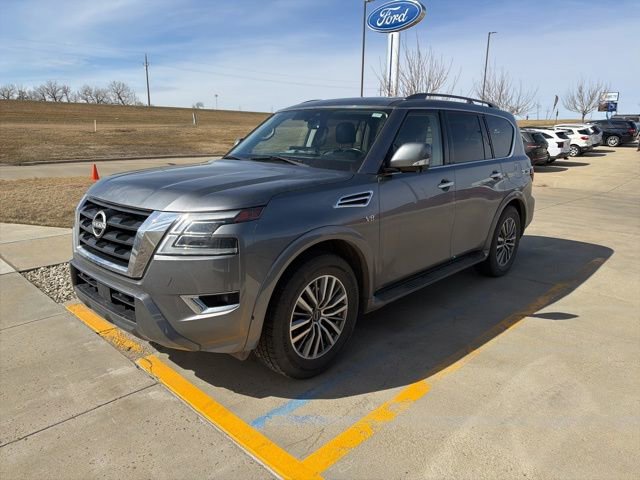 Used 2021 Nissan Armada SL w/ Captain's Chairs Package image 7