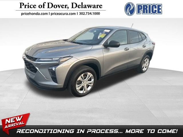 Used 2024 Chevrolet Trax LS w/ Driver Confidence Package FWD video 1