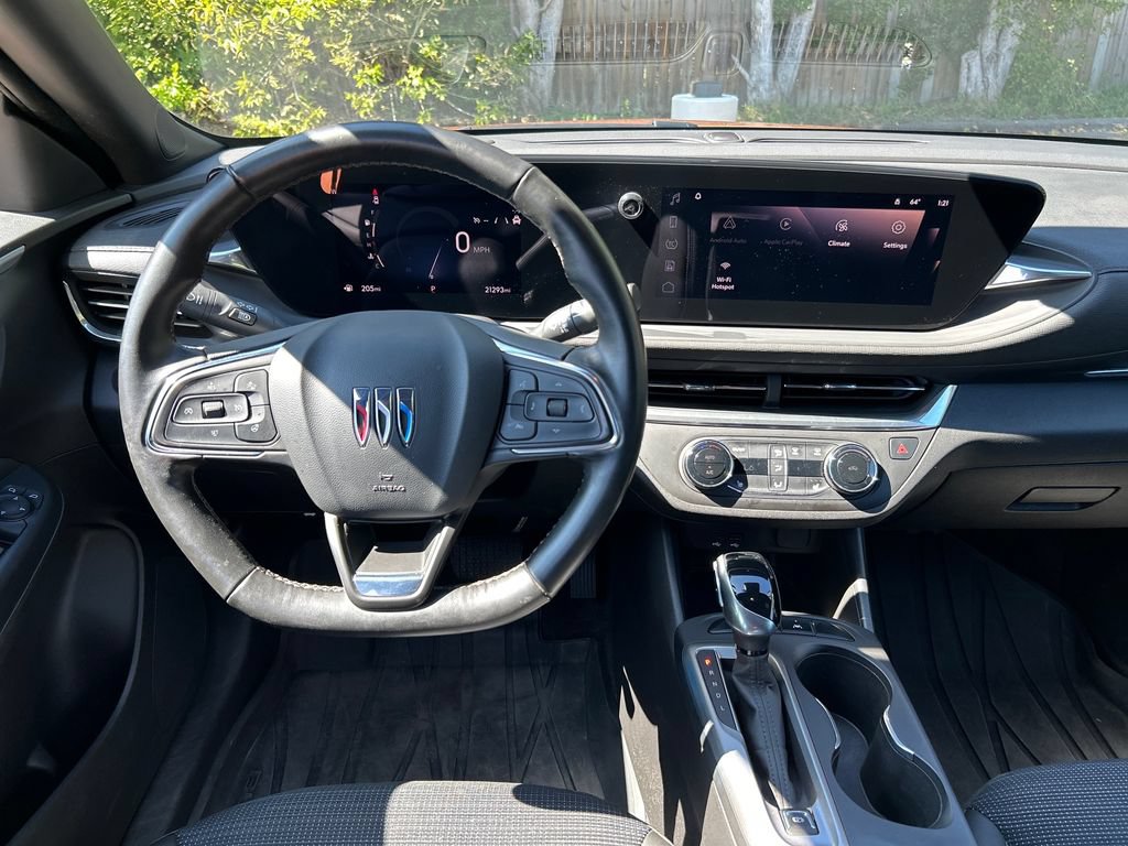 Used 2024 Buick Envista Preferred w/ Convenience I Package FWD image 16