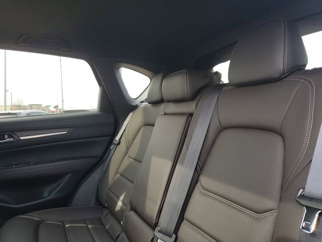 New 2025 MAZDA CX-5 Signature image 24