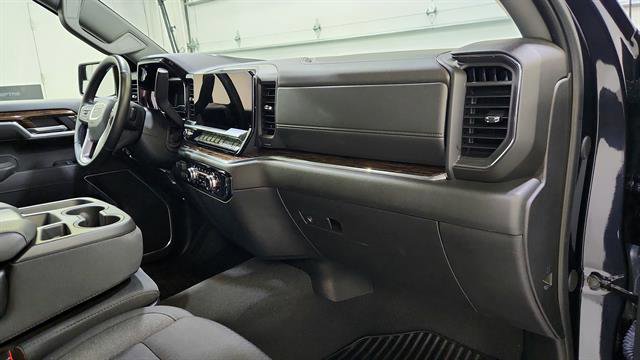 Used 2025 GMC Sierra 1500 Elevation AWD/4WD image 23