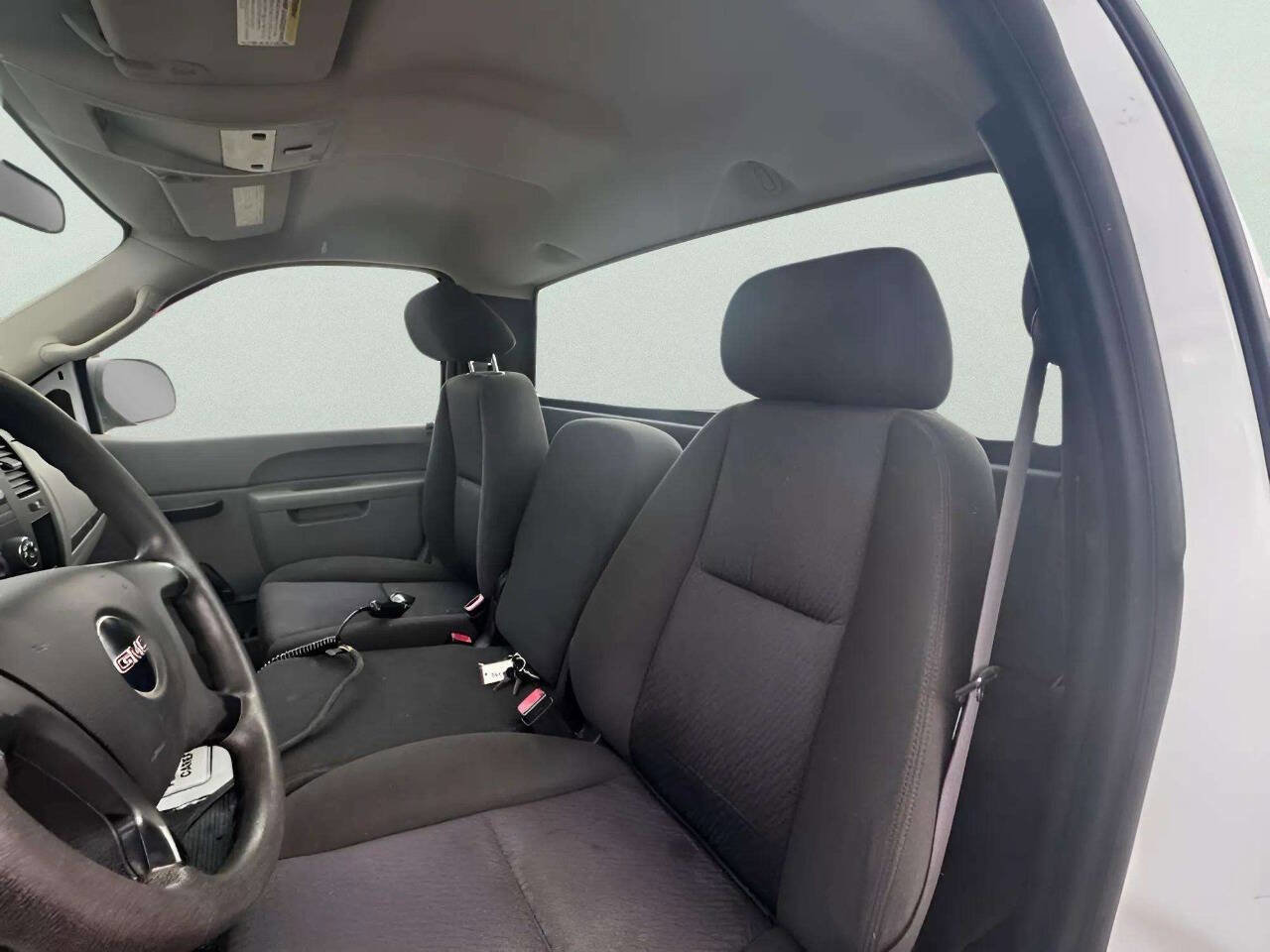 Used 2011 GMC Sierra 2500 W/T w/ Snow Plow Prep Package image 20