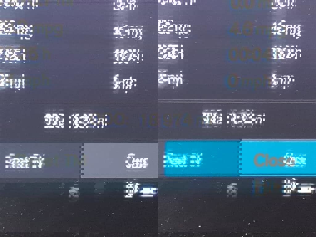 Certified 2023 Volvo XC60 B5 Plus w/ Climate Package image 30