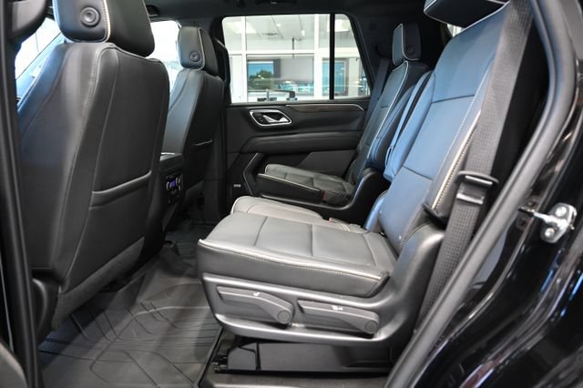 Used 2023 Chevrolet Tahoe Premier AWD/4WD image 11