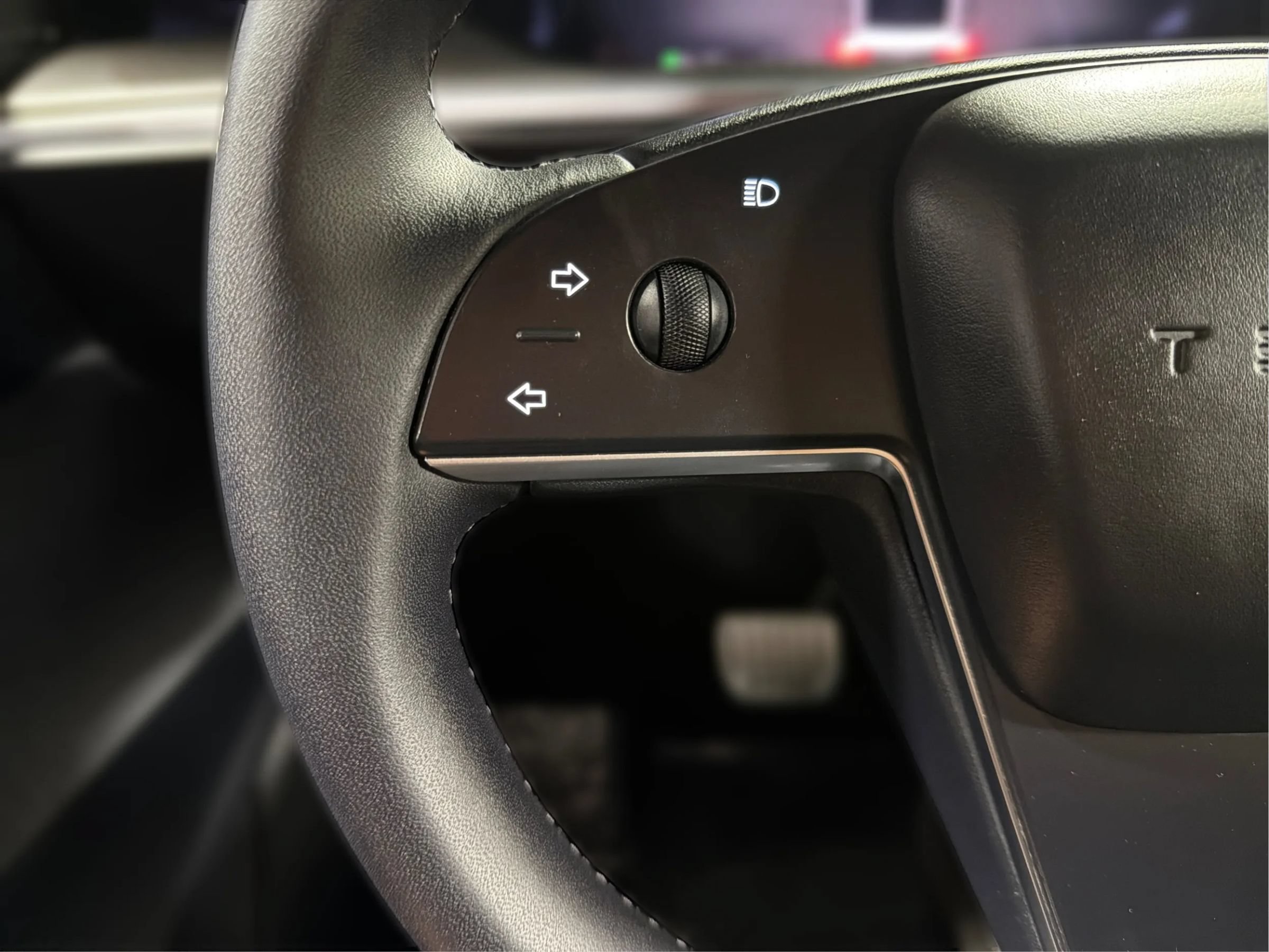 Used 2023 Tesla Model X Plaid AWD/4WD image 28