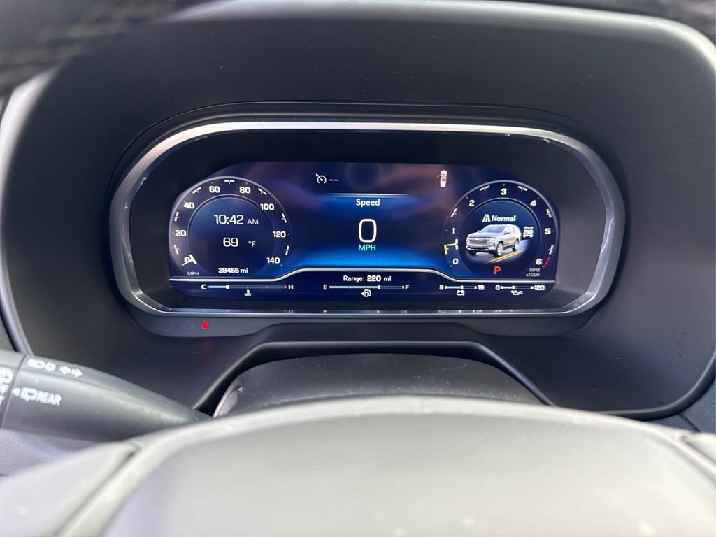 Used 2023 Chevrolet Tahoe High Country image 24