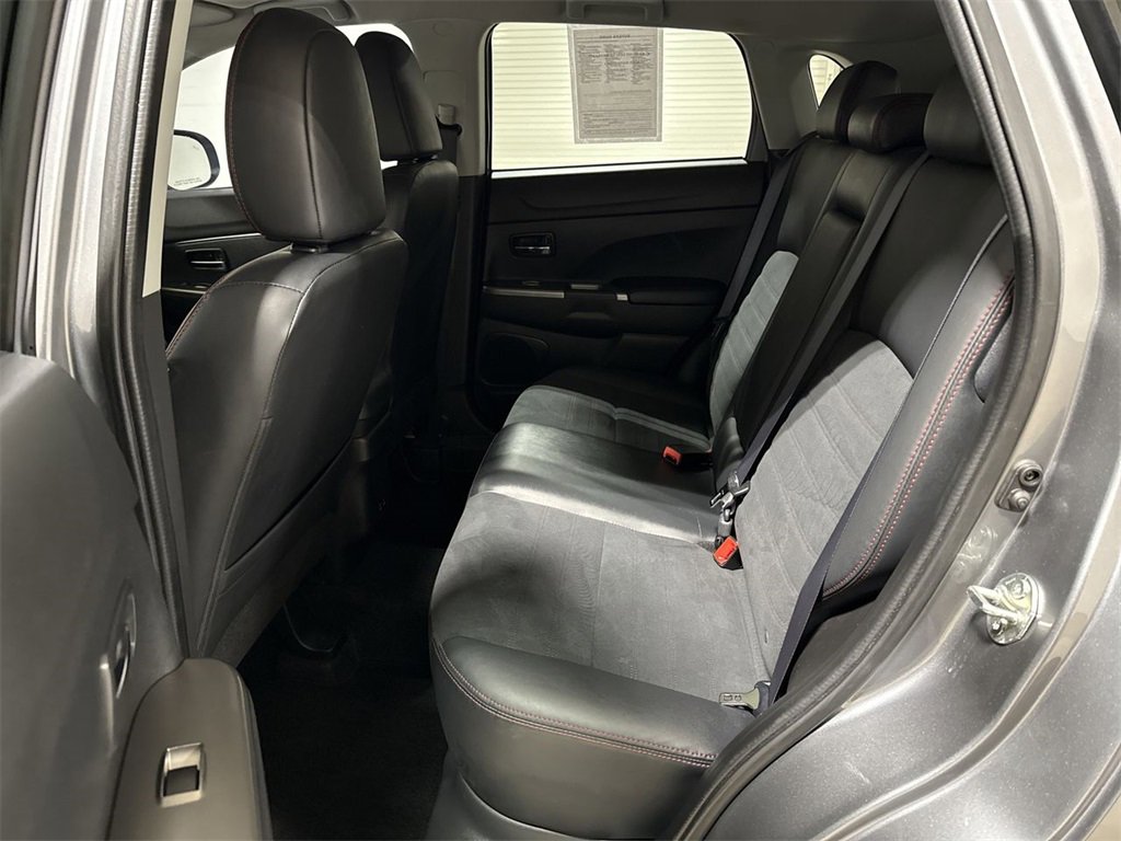 Used 2022 Mitsubishi Outlander Sport SE image 22