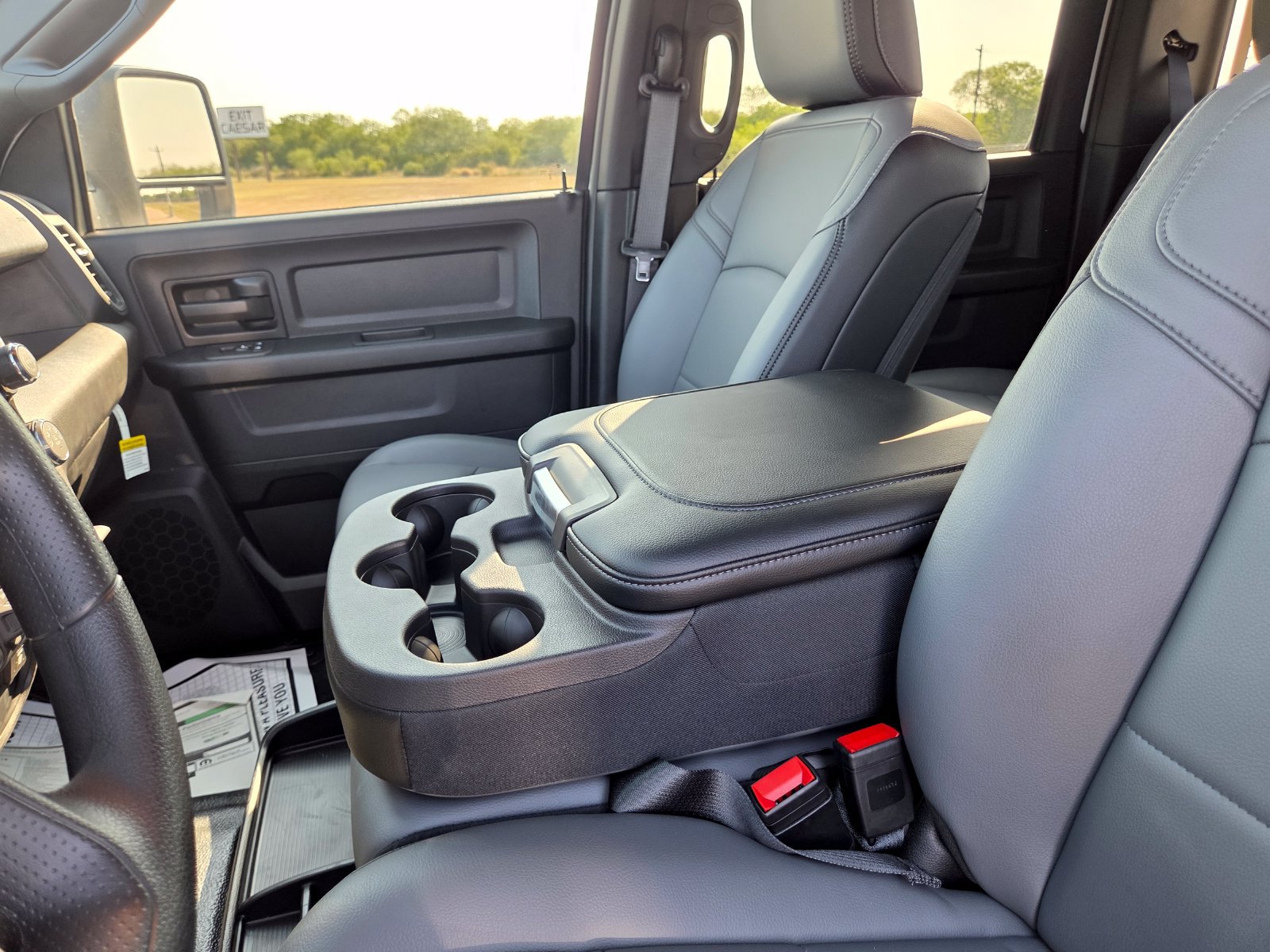 New 2026 RAM 3500 Tradesman w/ Chrome Appearance Group A AWD/4WD image 32