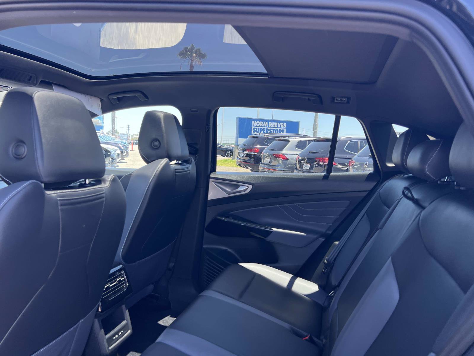 Certified 2023 Volkswagen ID.4 Pro S RWD image 24