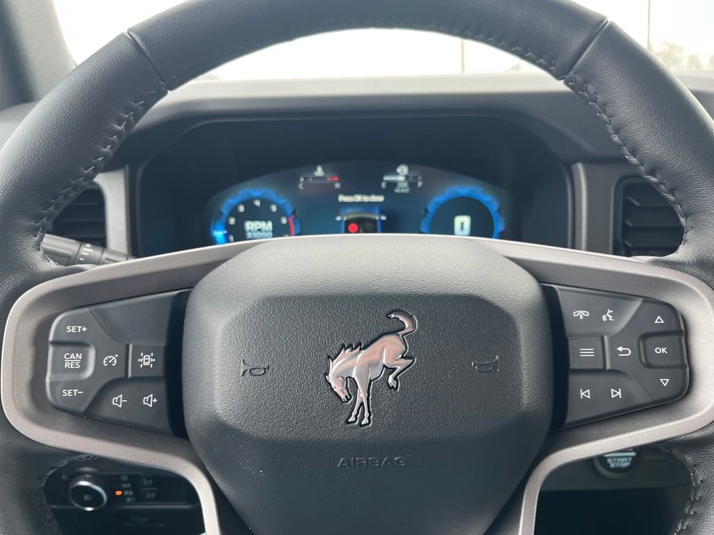 New 2025 Ford Bronco Badlands image 17