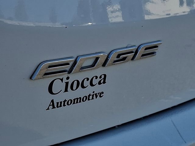 Used 2020 Ford Edge Titanium w/ Class II Trailer Tow Package AWD/4WD image 29