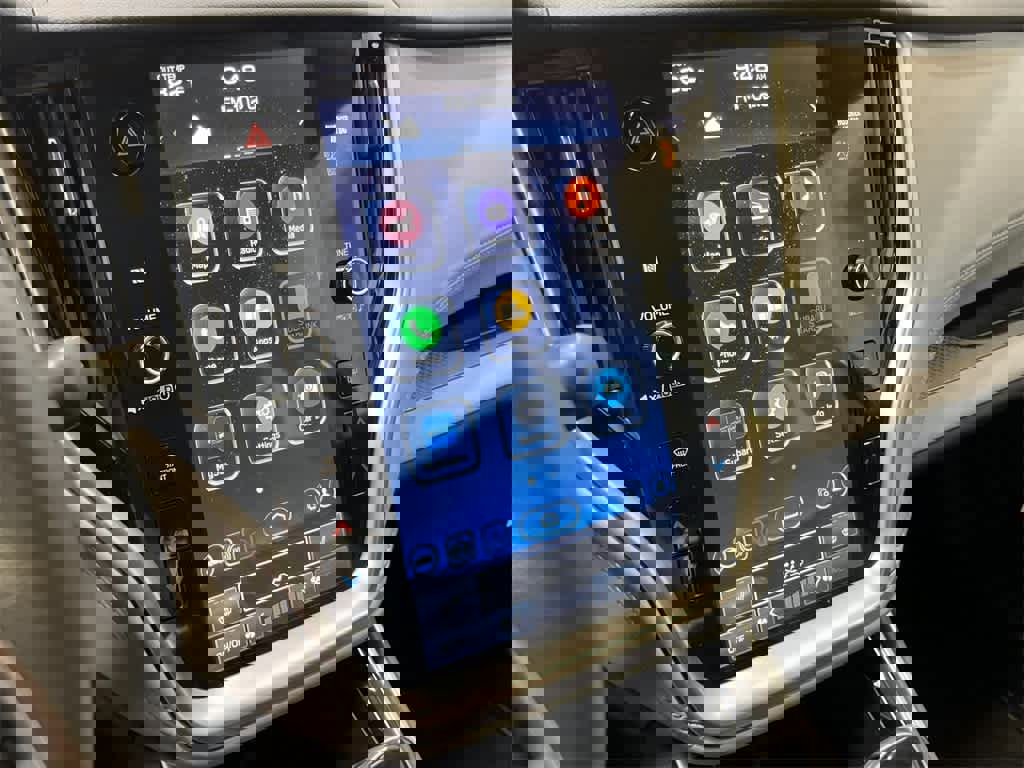 Certified 2025 Subaru Legacy Premium image 19